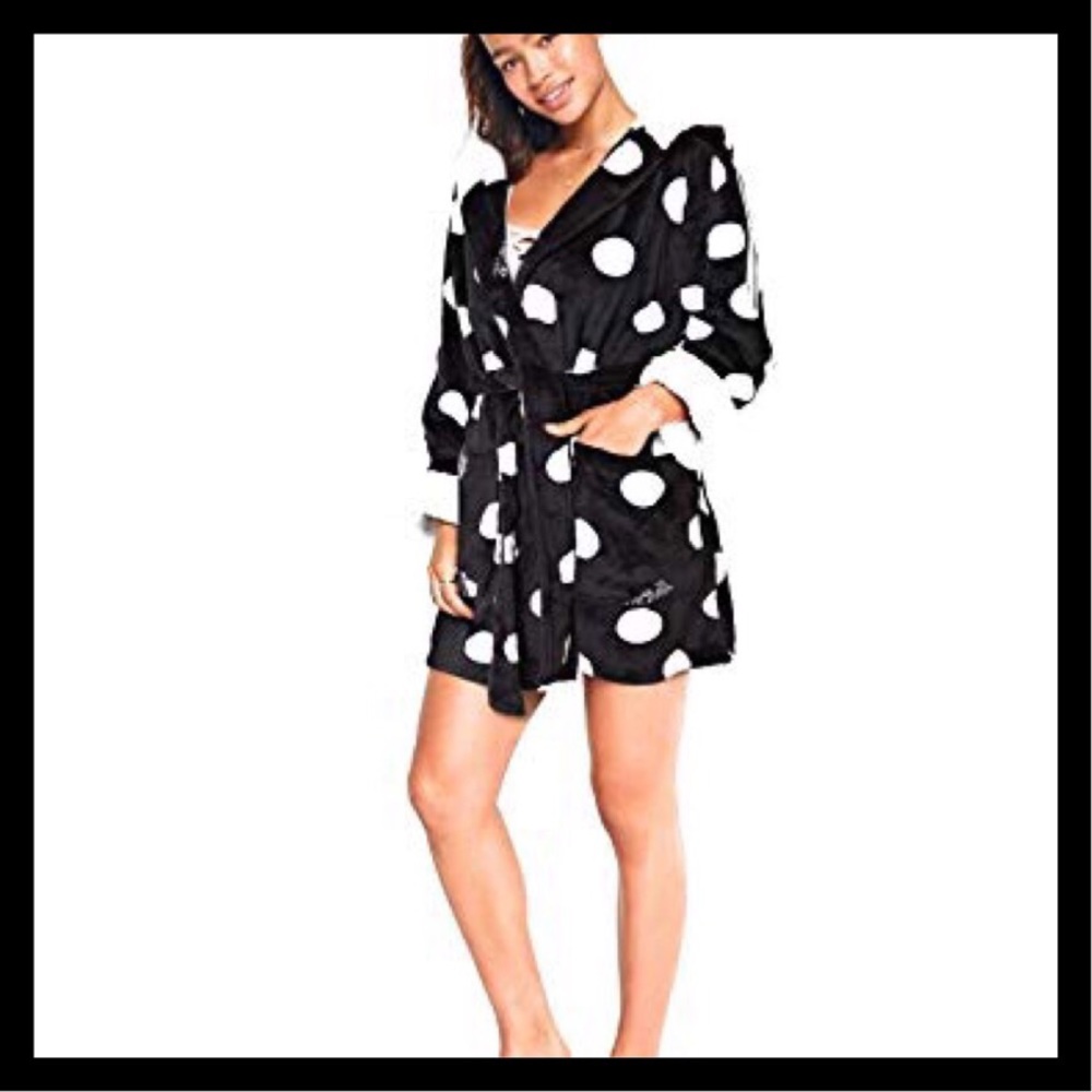 PINK VICTORIA'S SECRET SHERPA LINED ROBE - Picture 3 of 3